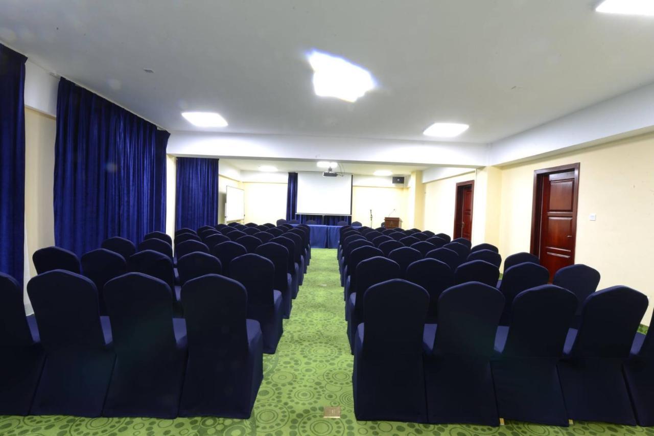 Alpha Hotel Oulan-Bator Extérieur photo