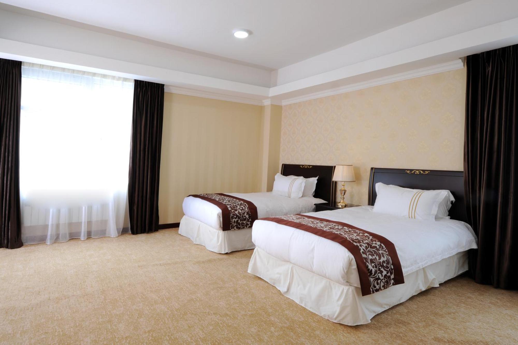 Alpha Hotel Oulan-Bator Extérieur photo