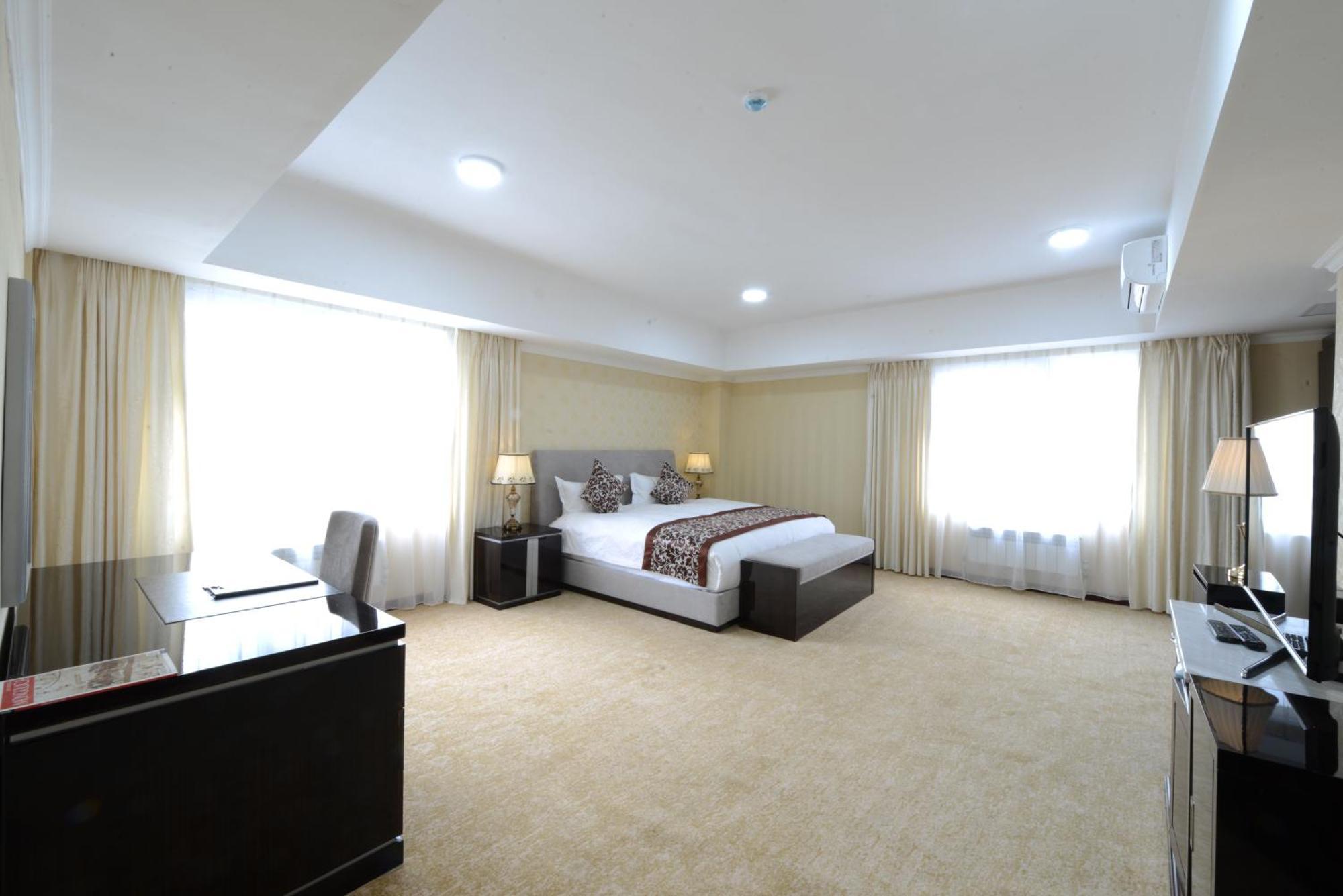 Alpha Hotel Oulan-Bator Extérieur photo