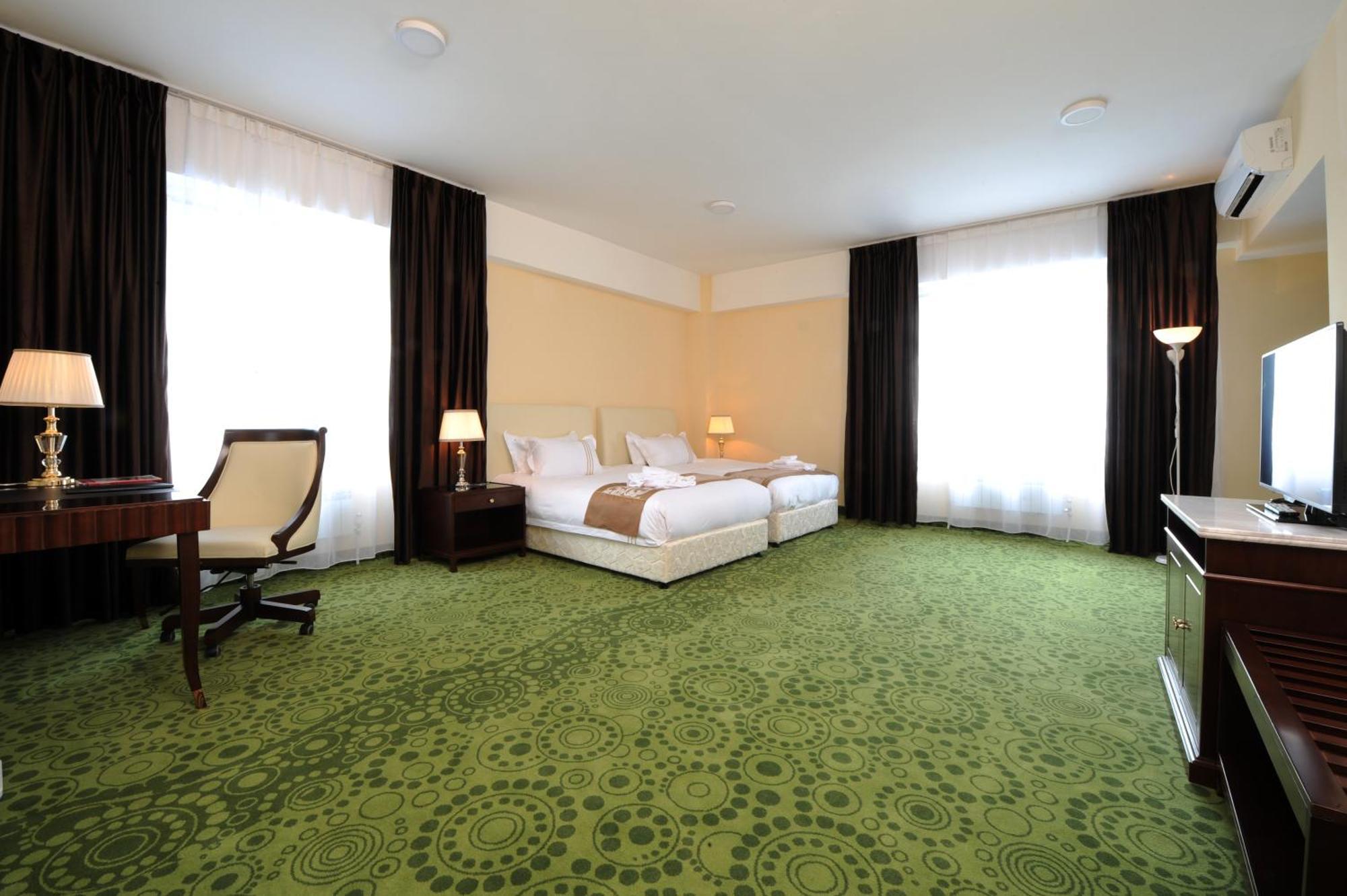 Alpha Hotel Oulan-Bator Extérieur photo