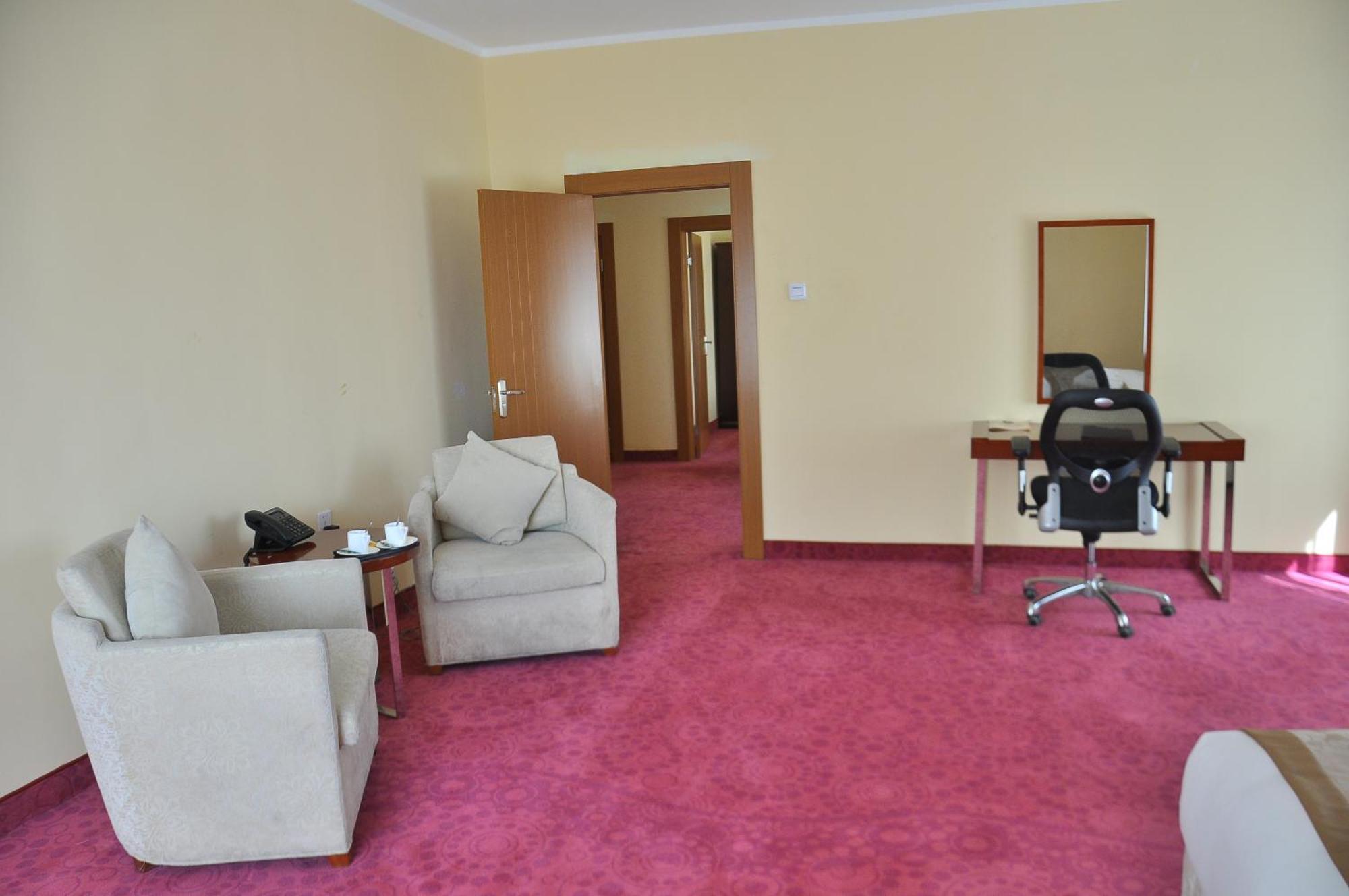 Alpha Hotel Oulan-Bator Extérieur photo