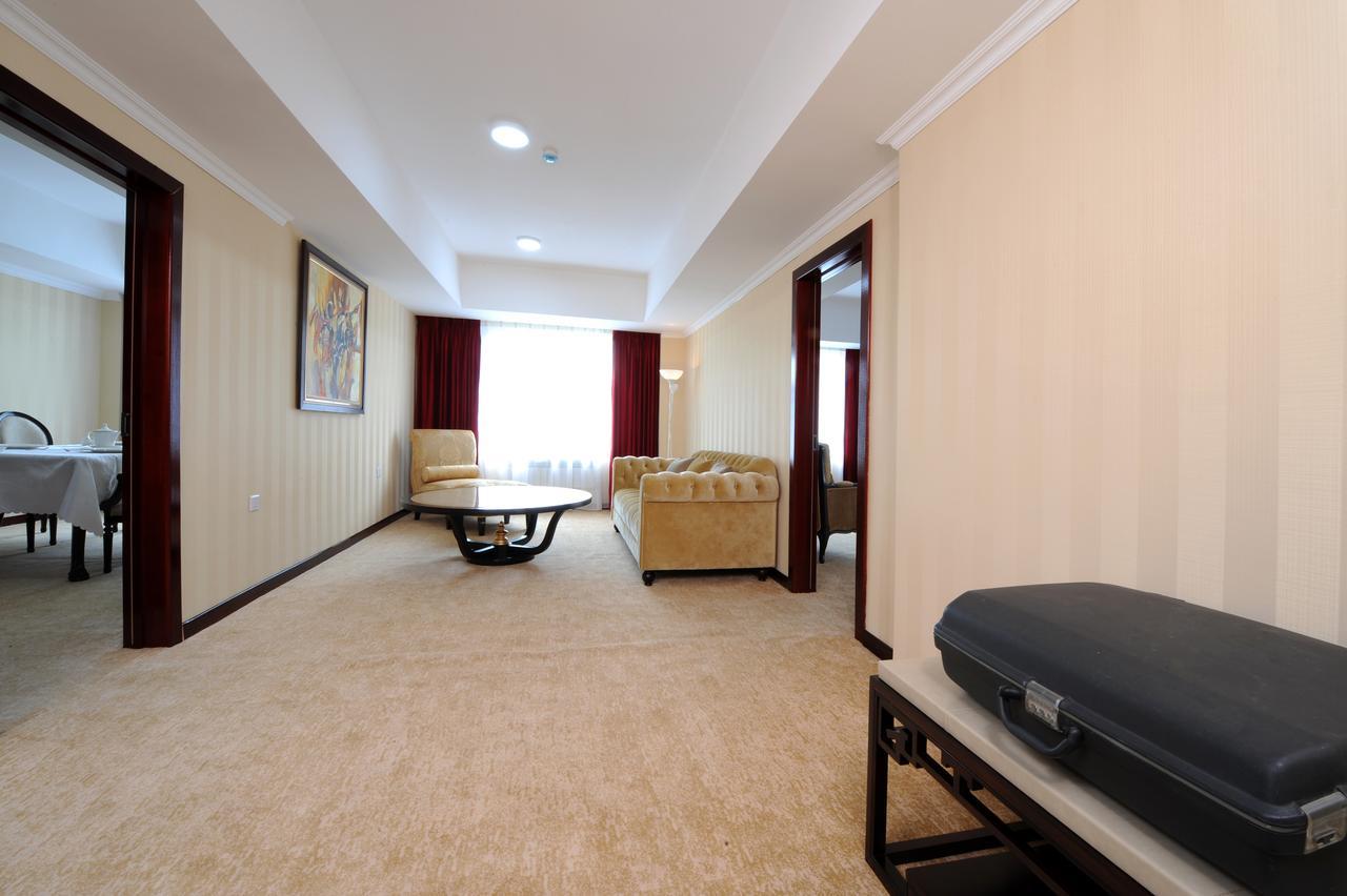 Alpha Hotel Oulan-Bator Extérieur photo